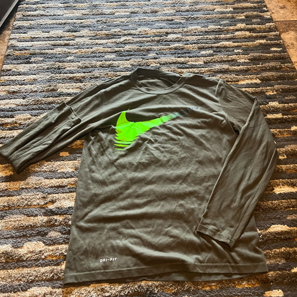 Nike shirt